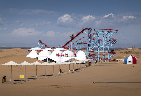 响沙湾,沙漠,度假地,景区,旅游,图片,照片,摄影,内蒙古响沙湾,内蒙古旅游,鄂尔多斯市旅游,莲花酒店,莲花度假酒店,莲沙度假岛,福沙度假岛,悦沙休闲岛,仙沙休闲岛,一粒沙度假村,在线预订,预定,旅行社,AAAAA,5A级旅游景区,库布齐,库布其沙漠,库布其旅游