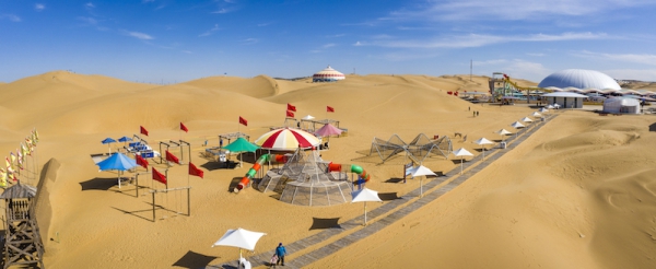 响沙湾,沙漠,度假地,景区,旅游,图片,照片,摄影,内蒙古响沙湾,内蒙古旅游,鄂尔多斯市旅游,莲花酒店,莲花度假酒店,莲沙度假岛,福沙度假岛,悦沙休闲岛,仙沙休闲岛,一粒沙度假村,在线预订,预定,旅行社,AAAAA,5A级旅游景区,库布齐,库布其沙漠,库布其旅游