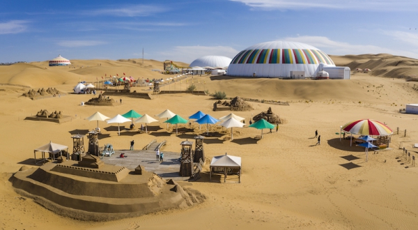 响沙湾,沙漠,度假地,景区,旅游,图片,照片,摄影,内蒙古响沙湾,内蒙古旅游,鄂尔多斯市旅游,莲花酒店,莲花度假酒店,莲沙度假岛,福沙度假岛,悦沙休闲岛,仙沙休闲岛,一粒沙度假村,在线预订,预定,旅行社,AAAAA,5A级旅游景区,库布齐,库布其沙漠,库布其旅游