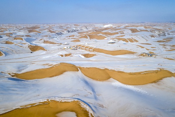 响沙湾,沙漠,度假地,景区,旅游,图片,照片,摄影,内蒙古响沙湾,内蒙古旅游,鄂尔多斯市旅游,莲花酒店,莲花度假酒店,莲沙度假岛,福沙度假岛,悦沙休闲岛,仙沙休闲岛,一粒沙度假村,在线预订,预定,旅行社,AAAAA,5A级旅游景区,库布齐,库布其沙漠,库布其旅游