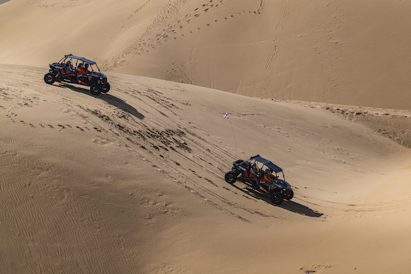 响沙湾,沙漠,度假地,景区,旅游,图片,照片,摄影,内蒙古响沙湾,内蒙古旅游,鄂尔多斯市旅游,莲花酒店,莲花度假酒店,莲沙度假岛,福沙度假岛,悦沙休闲岛,仙沙休闲岛,一粒沙度假村,在线预订,预定,旅行社,AAAAA,5A级旅游景区,库布齐,库布其沙漠,库布其旅游