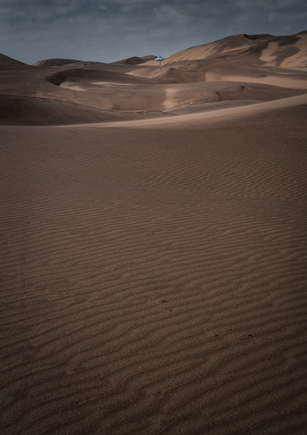 响沙湾,沙漠,度假地,景区,旅游,图片,照片,摄影,内蒙古响沙湾,内蒙古旅游,鄂尔多斯市旅游,莲花酒店,莲花度假酒店,莲沙度假岛,福沙度假岛,悦沙休闲岛,仙沙休闲岛,一粒沙度假村,在线预订,预定,旅行社,AAAAA,5A级旅游景区,库布齐,库布其沙漠,库布其旅游