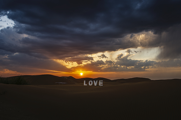 响沙湾,沙漠,度假地,景区,旅游,图片,照片,摄影,内蒙古响沙湾,内蒙古旅游,鄂尔多斯市旅游,莲花酒店,莲花度假酒店,莲沙度假岛,福沙度假岛,悦沙休闲岛,仙沙休闲岛,一粒沙度假村,在线预订,预定,旅行社,AAAAA,5A级旅游景区,库布齐,库布其沙漠,库布其旅游