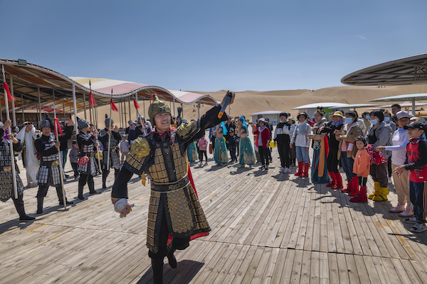 响沙湾,沙漠,度假地,景区,旅游,图片,照片,摄影,内蒙古响沙湾,内蒙古旅游,鄂尔多斯市旅游,莲花酒店,莲花度假酒店,莲沙度假岛,福沙度假岛,悦沙休闲岛,仙沙休闲岛,一粒沙度假村,在线预订,预定,旅行社,AAAAA,5A级旅游景区,库布齐,库布其沙漠,库布其旅游