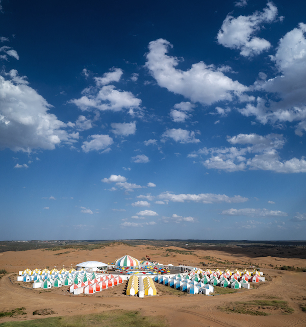 响沙湾,沙漠,度假地,景区,旅游,图片,照片,摄影,内蒙古响沙湾,内蒙古旅游,鄂尔多斯市旅游,莲花酒店,莲花度假酒店,莲沙度假岛,福沙度假岛,悦沙休闲岛,仙沙休闲岛,一粒沙度假村,在线预订,预定,旅行社,AAAAA,5A级旅游景区,库布齐,库布其沙漠,库布其旅游