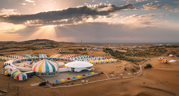 响沙湾,沙漠,度假地,景区,旅游,图片,照片,摄影,内蒙古响沙湾,内蒙古旅游,鄂尔多斯市旅游,莲花酒店,莲花度假酒店,莲沙度假岛,福沙度假岛,悦沙休闲岛,仙沙休闲岛,一粒沙度假村,在线预订,预定,旅行社,AAAAA,5A级旅游景区,库布齐,库布其沙漠,库布其旅游