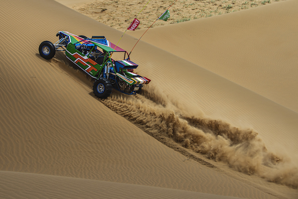 响沙湾,沙漠,度假地,景区,旅游,图片,照片,摄影,内蒙古响沙湾,内蒙古旅游,鄂尔多斯市旅游,莲花酒店,莲花度假酒店,莲沙度假岛,福沙度假岛,悦沙休闲岛,仙沙休闲岛,一粒沙度假村,在线预订,预定,旅行社,AAAAA,5A级旅游景区,库布齐,库布其沙漠,库布其旅游