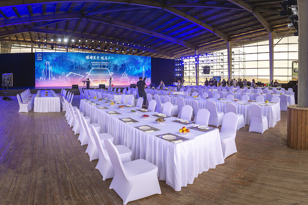 响沙湾,沙漠,度假地,景区,旅游,图片,照片,摄影,内蒙古响沙湾,内蒙古旅游,鄂尔多斯市旅游,莲花酒店,莲花度假酒店,莲沙度假岛,福沙度假岛,悦沙休闲岛,仙沙休闲岛,一粒沙度假村,在线预订,预定,旅行社,AAAAA,5A级旅游景区,库布齐,库布其沙漠,库布其旅游