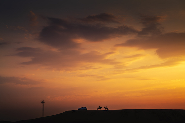 响沙湾,沙漠,度假地,景区,旅游,图片,照片,摄影,内蒙古响沙湾,内蒙古旅游,鄂尔多斯市旅游,莲花酒店,莲花度假酒店,莲沙度假岛,福沙度假岛,悦沙休闲岛,仙沙休闲岛,一粒沙度假村,在线预订,预定,旅行社,AAAAA,5A级旅游景区,库布齐,库布其沙漠,库布其旅游