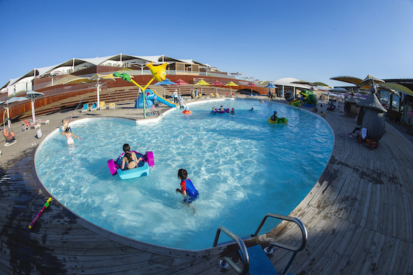 响沙湾,沙漠,度假地,景区,旅游,图片,照片,摄影,内蒙古响沙湾,内蒙古旅游,鄂尔多斯市旅游,莲花酒店,莲花度假酒店,莲沙度假岛,福沙度假岛,悦沙休闲岛,仙沙休闲岛,一粒沙度假村,在线预订,预定,旅行社,AAAAA,5A级旅游景区,库布齐,库布其沙漠,库布其旅游