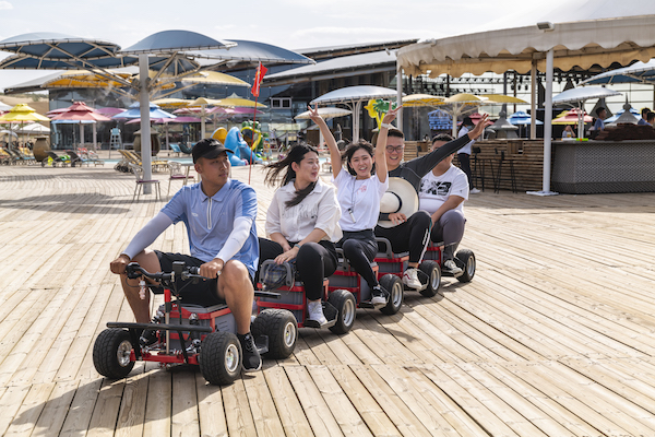 响沙湾,沙漠,度假地,景区,旅游,图片,照片,摄影,内蒙古响沙湾,内蒙古旅游,鄂尔多斯市旅游,莲花酒店,莲花度假酒店,莲沙度假岛,福沙度假岛,悦沙休闲岛,仙沙休闲岛,一粒沙度假村,在线预订,预定,旅行社,AAAAA,5A级旅游景区,库布齐,库布其沙漠,库布其旅游