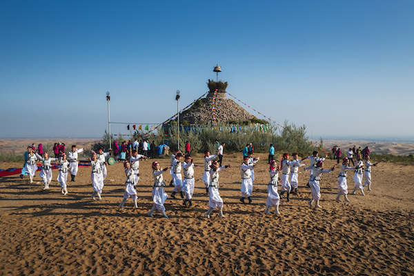 响沙湾,沙漠,度假地,景区,旅游,图片,照片,摄影,内蒙古响沙湾,内蒙古旅游,鄂尔多斯市旅游,莲花酒店,莲花度假酒店,莲沙度假岛,福沙度假岛,悦沙休闲岛,仙沙休闲岛,一粒沙度假村,在线预订,预定,旅行社,AAAAA,5A级旅游景区,库布齐,库布其沙漠,库布其旅游