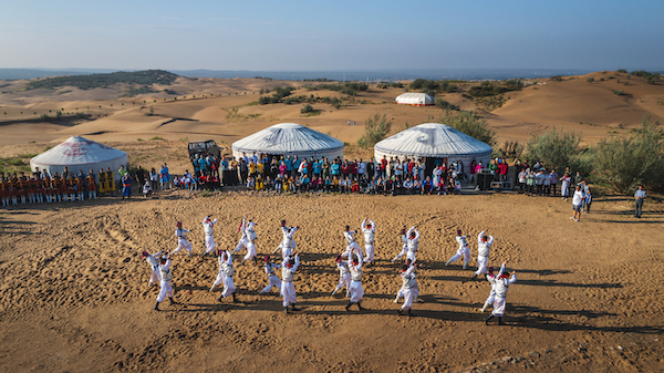 响沙湾,沙漠,度假地,景区,旅游,图片,照片,摄影,内蒙古响沙湾,内蒙古旅游,鄂尔多斯市旅游,莲花酒店,莲花度假酒店,莲沙度假岛,福沙度假岛,悦沙休闲岛,仙沙休闲岛,一粒沙度假村,在线预订,预定,旅行社,AAAAA,5A级旅游景区,库布齐,库布其沙漠,库布其旅游