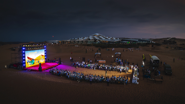 响沙湾,沙漠,度假地,景区,旅游,图片,照片,摄影,内蒙古响沙湾,内蒙古旅游,鄂尔多斯市旅游,莲花酒店,莲花度假酒店,莲沙度假岛,福沙度假岛,悦沙休闲岛,仙沙休闲岛,一粒沙度假村,在线预订,预定,旅行社,AAAAA,5A级旅游景区,库布齐,库布其沙漠,库布其旅游