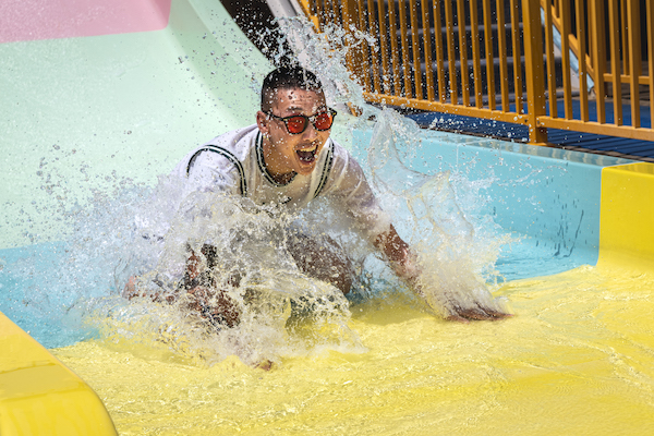 响沙湾,沙漠,度假地,景区,旅游,图片,照片,摄影,内蒙古响沙湾,内蒙古旅游,鄂尔多斯市旅游,莲花酒店,莲花度假酒店,莲沙度假岛,福沙度假岛,悦沙休闲岛,仙沙休闲岛,一粒沙度假村,在线预订,预定,旅行社,AAAAA,5A级旅游景区,库布齐,库布其沙漠,库布其旅游