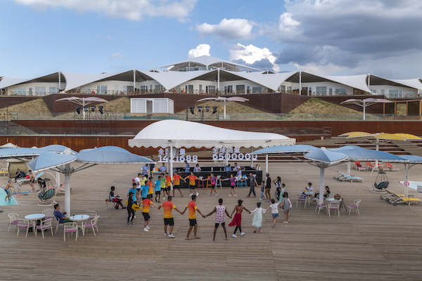 响沙湾,沙漠,度假地,景区,旅游,图片,照片,摄影,内蒙古响沙湾,内蒙古旅游,鄂尔多斯市旅游,莲花酒店,莲花度假酒店,莲沙度假岛,福沙度假岛,悦沙休闲岛,仙沙休闲岛,一粒沙度假村,在线预订,预定,旅行社,AAAAA,5A级旅游景区,库布齐,库布其沙漠,库布其旅游