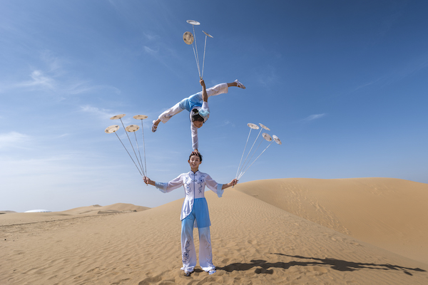 响沙湾,沙漠,度假地,景区,旅游,图片,照片,摄影,内蒙古响沙湾,内蒙古旅游,鄂尔多斯市旅游,莲花酒店,莲花度假酒店,莲沙度假岛,福沙度假岛,悦沙休闲岛,仙沙休闲岛,一粒沙度假村,在线预订,预定,旅行社,AAAAA,5A级旅游景区,库布齐,库布其沙漠,库布其旅游