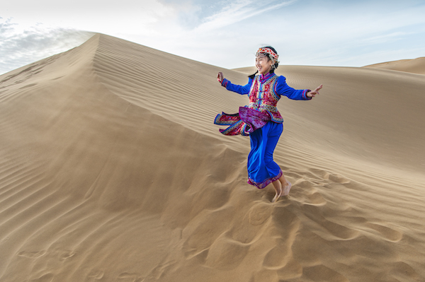 响沙湾,沙漠,度假地,景区,旅游,图片,照片,摄影,内蒙古响沙湾,内蒙古旅游,鄂尔多斯市旅游,莲花酒店,莲花度假酒店,莲沙度假岛,福沙度假岛,悦沙休闲岛,仙沙休闲岛,一粒沙度假村,在线预订,预定,旅行社,AAAAA,5A级旅游景区,库布齐,库布其沙漠,库布其旅游