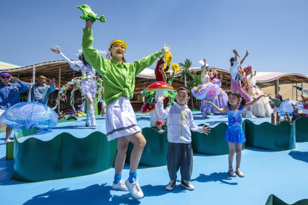 响沙湾,沙漠,度假地,景区,旅游,图片,照片,摄影,内蒙古响沙湾,内蒙古旅游,鄂尔多斯市旅游,莲花酒店,莲花度假酒店,莲沙度假岛,福沙度假岛,悦沙休闲岛,仙沙休闲岛,一粒沙度假村,在线预订,预定,旅行社,AAAAA,5A级旅游景区,库布齐,库布其沙漠,库布其旅游