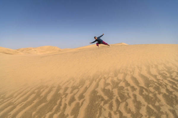 响沙湾,沙漠,度假地,景区,旅游,图片,照片,摄影,内蒙古响沙湾,内蒙古旅游,鄂尔多斯市旅游,莲花酒店,莲花度假酒店,莲沙度假岛,福沙度假岛,悦沙休闲岛,仙沙休闲岛,一粒沙度假村,在线预订,预定,旅行社,AAAAA,5A级旅游景区,库布齐,库布其沙漠,库布其旅游