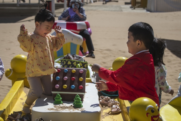 响沙湾,沙漠,度假地,景区,旅游,图片,照片,摄影,内蒙古响沙湾,内蒙古旅游,鄂尔多斯市旅游,莲花酒店,莲花度假酒店,莲沙度假岛,福沙度假岛,悦沙休闲岛,仙沙休闲岛,一粒沙度假村,在线预订,预定,旅行社,AAAAA,5A级旅游景区,库布齐,库布其沙漠,库布其旅游