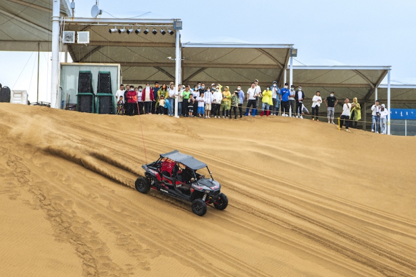 响沙湾,沙漠,度假地,景区,旅游,图片,照片,摄影,内蒙古响沙湾,内蒙古旅游,鄂尔多斯市旅游,莲花酒店,莲花度假酒店,莲沙度假岛,福沙度假岛,悦沙休闲岛,仙沙休闲岛,一粒沙度假村,在线预订,预定,旅行社,AAAAA,5A级旅游景区,库布齐,库布其沙漠,库布其旅游