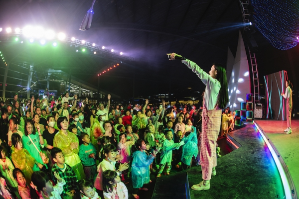 响沙湾,沙漠,度假地,景区,旅游,图片,照片,摄影,内蒙古响沙湾,内蒙古旅游,鄂尔多斯市旅游,莲花酒店,莲花度假酒店,莲沙度假岛,福沙度假岛,悦沙休闲岛,仙沙休闲岛,一粒沙度假村,在线预订,预定,旅行社,AAAAA,5A级旅游景区,库布齐,库布其沙漠,库布其旅游