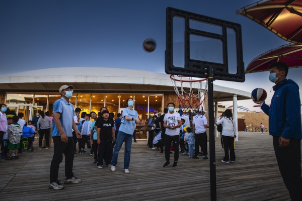 响沙湾,沙漠,度假地,景区,旅游,图片,照片,摄影,内蒙古响沙湾,内蒙古旅游,鄂尔多斯市旅游,莲花酒店,莲花度假酒店,莲沙度假岛,福沙度假岛,悦沙休闲岛,仙沙休闲岛,一粒沙度假村,在线预订,预定,旅行社,AAAAA,5A级旅游景区,库布齐,库布其沙漠,库布其旅游