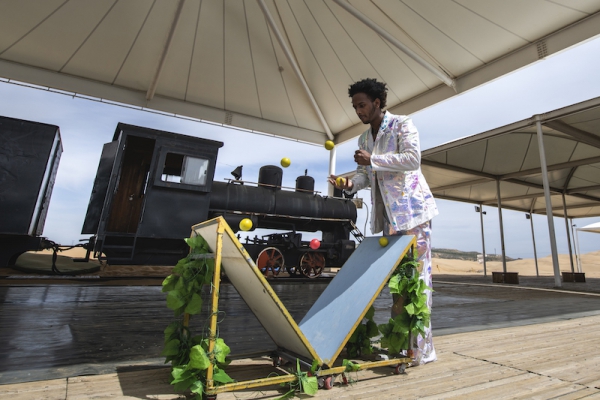 响沙湾,沙漠,度假地,景区,旅游,图片,照片,摄影,内蒙古响沙湾,内蒙古旅游,鄂尔多斯市旅游,莲花酒店,莲花度假酒店,莲沙度假岛,福沙度假岛,悦沙休闲岛,仙沙休闲岛,一粒沙度假村,在线预订,预定,旅行社,AAAAA,5A级旅游景区,库布齐,库布其沙漠,库布其旅游