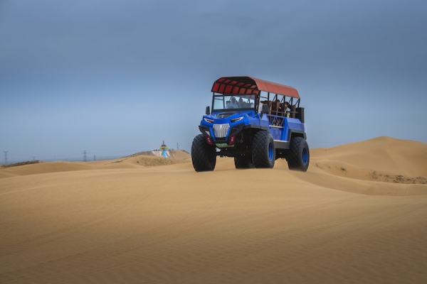 响沙湾,沙漠,度假地,景区,旅游,图片,照片,摄影,内蒙古响沙湾,内蒙古旅游,鄂尔多斯市旅游,莲花酒店,莲花度假酒店,莲沙度假岛,福沙度假岛,悦沙休闲岛,仙沙休闲岛,一粒沙度假村,在线预订,预定,旅行社,AAAAA,5A级旅游景区,库布齐,库布其沙漠,库布其旅游