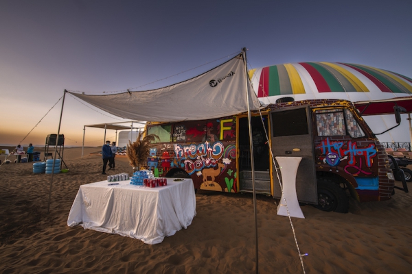 响沙湾,沙漠,度假地,景区,旅游,图片,照片,摄影,内蒙古响沙湾,内蒙古旅游,鄂尔多斯市旅游,莲花酒店,莲花度假酒店,莲沙度假岛,福沙度假岛,悦沙休闲岛,仙沙休闲岛,一粒沙度假村,在线预订,预定,旅行社,AAAAA,5A级旅游景区,库布齐,库布其沙漠,库布其旅游