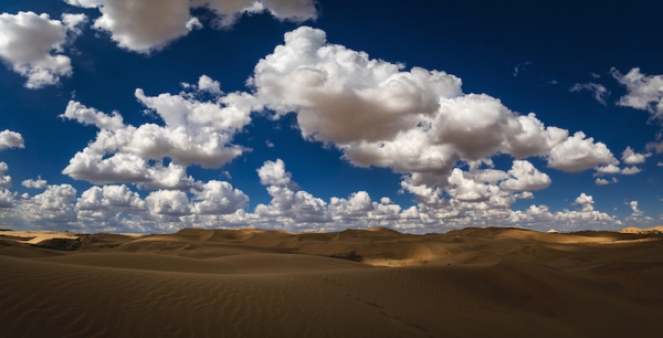 响沙湾,沙漠,度假地,景区,旅游,图片,照片,摄影,内蒙古响沙湾,内蒙古旅游,鄂尔多斯市旅游,莲花酒店,莲花度假酒店,莲沙度假岛,福沙度假岛,悦沙休闲岛,仙沙休闲岛,一粒沙度假村,在线预订,预定,旅行社,AAAAA,5A级旅游景区,库布齐,库布其沙漠,库布其旅游