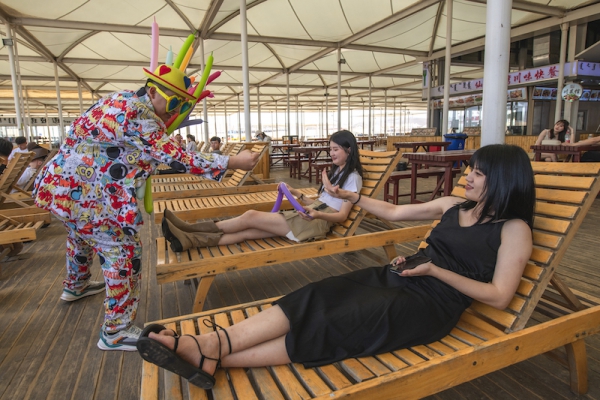 响沙湾,沙漠,度假地,景区,旅游,图片,照片,摄影,内蒙古响沙湾,内蒙古旅游,鄂尔多斯市旅游,莲花酒店,莲花度假酒店,莲沙度假岛,福沙度假岛,悦沙休闲岛,仙沙休闲岛,一粒沙度假村,在线预订,预定,旅行社,AAAAA,5A级旅游景区,库布齐,库布其沙漠,库布其旅游