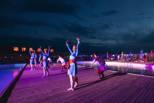 响沙湾,沙漠,度假地,景区,旅游,图片,照片,摄影,内蒙古响沙湾,内蒙古旅游,鄂尔多斯市旅游,莲花酒店,莲花度假酒店,莲沙度假岛,福沙度假岛,悦沙休闲岛,仙沙休闲岛,一粒沙度假村,在线预订,预定,旅行社,AAAAA,5A级旅游景区,库布齐,库布其沙漠,库布其旅游