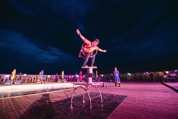 响沙湾,沙漠,度假地,景区,旅游,图片,照片,摄影,内蒙古响沙湾,内蒙古旅游,鄂尔多斯市旅游,莲花酒店,莲花度假酒店,莲沙度假岛,福沙度假岛,悦沙休闲岛,仙沙休闲岛,一粒沙度假村,在线预订,预定,旅行社,AAAAA,5A级旅游景区,库布齐,库布其沙漠,库布其旅游