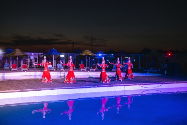 响沙湾,沙漠,度假地,景区,旅游,图片,照片,摄影,内蒙古响沙湾,内蒙古旅游,鄂尔多斯市旅游,莲花酒店,莲花度假酒店,莲沙度假岛,福沙度假岛,悦沙休闲岛,仙沙休闲岛,一粒沙度假村,在线预订,预定,旅行社,AAAAA,5A级旅游景区,库布齐,库布其沙漠,库布其旅游