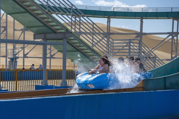 响沙湾,沙漠,度假地,景区,旅游,图片,照片,摄影,内蒙古响沙湾,内蒙古旅游,鄂尔多斯市旅游,莲花酒店,莲花度假酒店,莲沙度假岛,福沙度假岛,悦沙休闲岛,仙沙休闲岛,一粒沙度假村,在线预订,预定,旅行社,AAAAA,5A级旅游景区,库布齐,库布其沙漠,库布其旅游