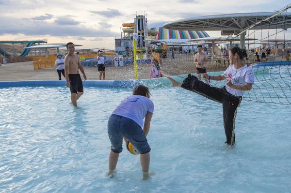 响沙湾,沙漠,度假地,景区,旅游,图片,照片,摄影,内蒙古响沙湾,内蒙古旅游,鄂尔多斯市旅游,莲花酒店,莲花度假酒店,莲沙度假岛,福沙度假岛,悦沙休闲岛,仙沙休闲岛,一粒沙度假村,在线预订,预定,旅行社,AAAAA,5A级旅游景区,库布齐,库布其沙漠,库布其旅游