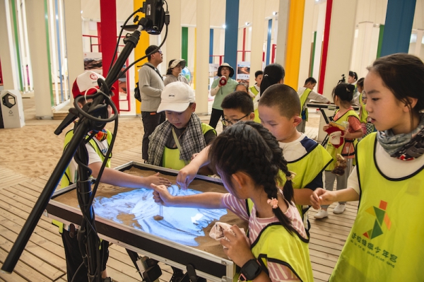 响沙湾,沙漠,度假地,景区,旅游,图片,照片,摄影,内蒙古响沙湾,内蒙古旅游,鄂尔多斯市旅游,莲花酒店,莲花度假酒店,莲沙度假岛,福沙度假岛,悦沙休闲岛,仙沙休闲岛,一粒沙度假村,在线预订,预定,旅行社,AAAAA,5A级旅游景区,库布齐,库布其沙漠,库布其旅游