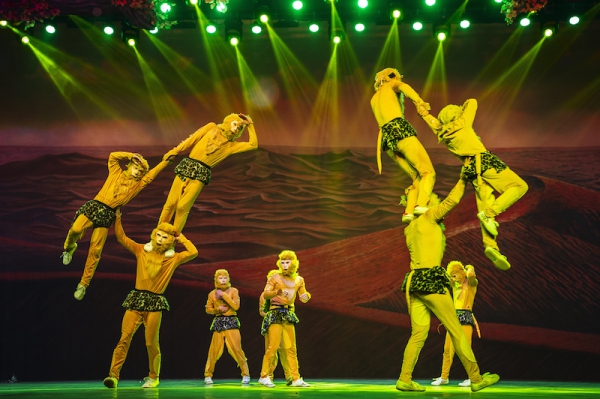 响沙湾,沙漠,度假地,景区,旅游,图片,照片,摄影,内蒙古响沙湾,内蒙古旅游,鄂尔多斯市旅游,莲花酒店,莲花度假酒店,莲沙度假岛,福沙度假岛,悦沙休闲岛,仙沙休闲岛,一粒沙度假村,在线预订,预定,旅行社,AAAAA,5A级旅游景区,库布齐,库布其沙漠,库布其旅游