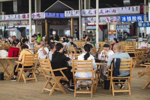 响沙湾,沙漠,度假地,景区,旅游,图片,照片,摄影,内蒙古响沙湾,内蒙古旅游,鄂尔多斯市旅游,莲花酒店,莲花度假酒店,莲沙度假岛,福沙度假岛,悦沙休闲岛,仙沙休闲岛,一粒沙度假村,在线预订,预定,旅行社,AAAAA,5A级旅游景区,库布齐,库布其沙漠,库布其旅游