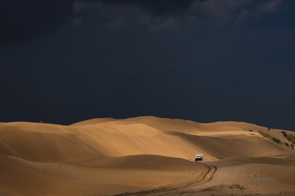 响沙湾,沙漠,度假地,景区,旅游,图片,照片,摄影,内蒙古响沙湾,内蒙古旅游,鄂尔多斯市旅游,莲花酒店,莲花度假酒店,莲沙度假岛,福沙度假岛,悦沙休闲岛,仙沙休闲岛,一粒沙度假村,在线预订,预定,旅行社,AAAAA,5A级旅游景区,库布齐,库布其沙漠,库布其旅游