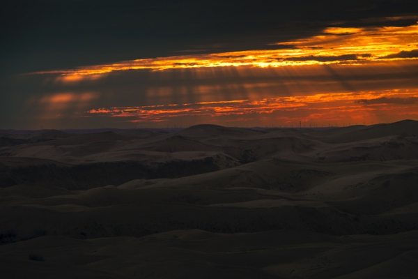 响沙湾,沙漠,度假地,景区,旅游,图片,照片,摄影,内蒙古响沙湾,内蒙古旅游,鄂尔多斯市旅游,莲花酒店,莲花度假酒店,莲沙度假岛,福沙度假岛,悦沙休闲岛,仙沙休闲岛,一粒沙度假村,在线预订,预定,旅行社,AAAAA,5A级旅游景区,库布齐,库布其沙漠,库布其旅游