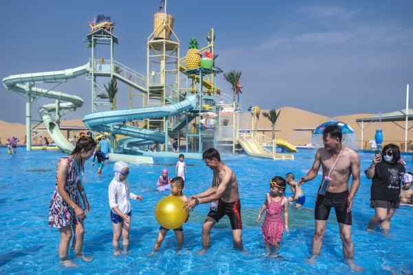 响沙湾,沙漠,度假地,景区,旅游,图片,照片,摄影,内蒙古响沙湾,内蒙古旅游,鄂尔多斯市旅游,莲花酒店,莲花度假酒店,莲沙度假岛,福沙度假岛,悦沙休闲岛,仙沙休闲岛,一粒沙度假村,在线预订,预定,旅行社,AAAAA,5A级旅游景区,库布齐,库布其沙漠,库布其旅游