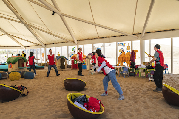 响沙湾,沙漠,度假地,景区,旅游,图片,照片,摄影,内蒙古响沙湾,内蒙古旅游,鄂尔多斯市旅游,莲花酒店,莲花度假酒店,莲沙度假岛,福沙度假岛,悦沙休闲岛,仙沙休闲岛,一粒沙度假村,在线预订,预定,旅行社,AAAAA,5A级旅游景区,库布齐,库布其沙漠,库布其旅游