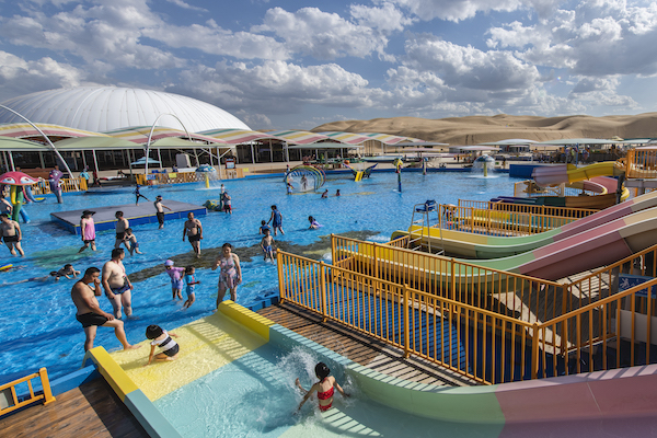 响沙湾,沙漠,度假地,景区,旅游,图片,照片,摄影,内蒙古响沙湾,内蒙古旅游,鄂尔多斯市旅游,莲花酒店,莲花度假酒店,莲沙度假岛,福沙度假岛,悦沙休闲岛,仙沙休闲岛,一粒沙度假村,在线预订,预定,旅行社,AAAAA,5A级旅游景区,库布齐,库布其沙漠,库布其旅游