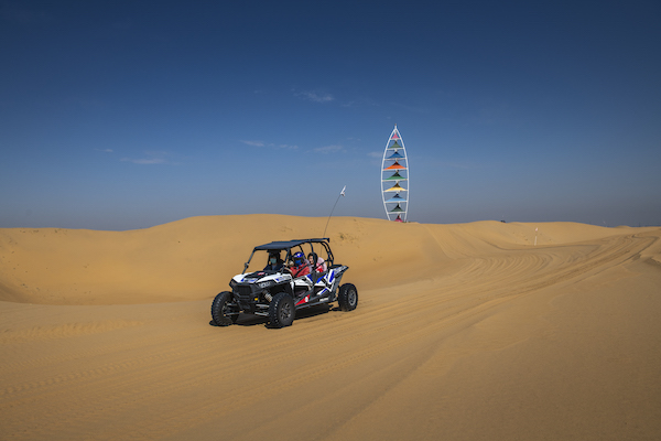 响沙湾,沙漠,度假地,景区,旅游,图片,照片,摄影,内蒙古响沙湾,内蒙古旅游,鄂尔多斯市旅游,莲花酒店,莲花度假酒店,莲沙度假岛,福沙度假岛,悦沙休闲岛,仙沙休闲岛,一粒沙度假村,在线预订,预定,旅行社,AAAAA,5A级旅游景区,库布齐,库布其沙漠,库布其旅游