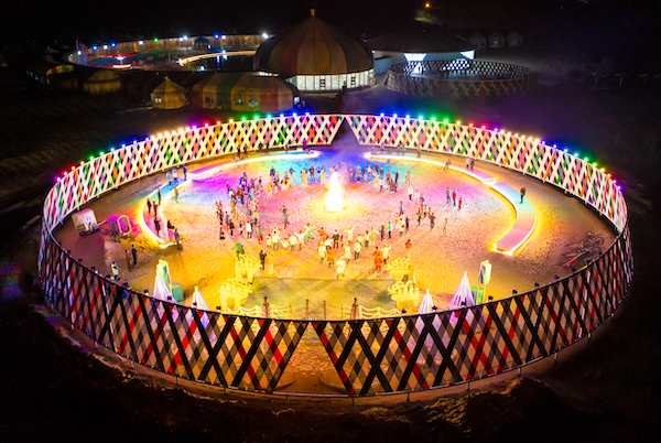 响沙湾,沙漠,度假地,景区,旅游,图片,照片,摄影,内蒙古响沙湾,内蒙古旅游,鄂尔多斯市旅游,莲花酒店,莲花度假酒店,莲沙度假岛,福沙度假岛,悦沙休闲岛,仙沙休闲岛,一粒沙度假村,在线预订,预定,旅行社,AAAAA,5A级旅游景区,库布齐,库布其沙漠,库布其旅游