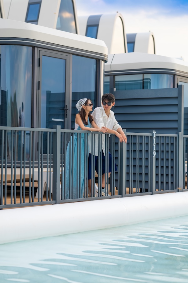 响沙湾,沙漠,度假地,景区,旅游,图片,照片,摄影,内蒙古响沙湾,内蒙古旅游,鄂尔多斯市旅游,莲花酒店,莲花度假酒店,莲沙度假岛,福沙度假岛,悦沙休闲岛,仙沙休闲岛,一粒沙度假村,在线预订,预定,旅行社,AAAAA,5A级旅游景区,库布齐,库布其沙漠,库布其旅游