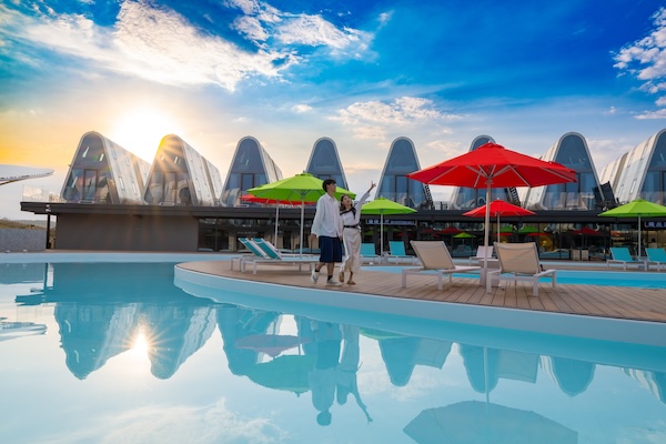 响沙湾,沙漠,度假地,景区,旅游,图片,照片,摄影,内蒙古响沙湾,内蒙古旅游,鄂尔多斯市旅游,莲花酒店,莲花度假酒店,莲沙度假岛,福沙度假岛,悦沙休闲岛,仙沙休闲岛,一粒沙度假村,在线预订,预定,旅行社,AAAAA,5A级旅游景区,库布齐,库布其沙漠,库布其旅游